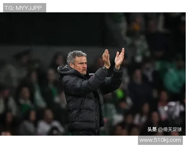 五大联赛教练火爆对决:激烈争执引发冲突升级 五大联赛教练火爆对决:激烈争执引发冲突升级